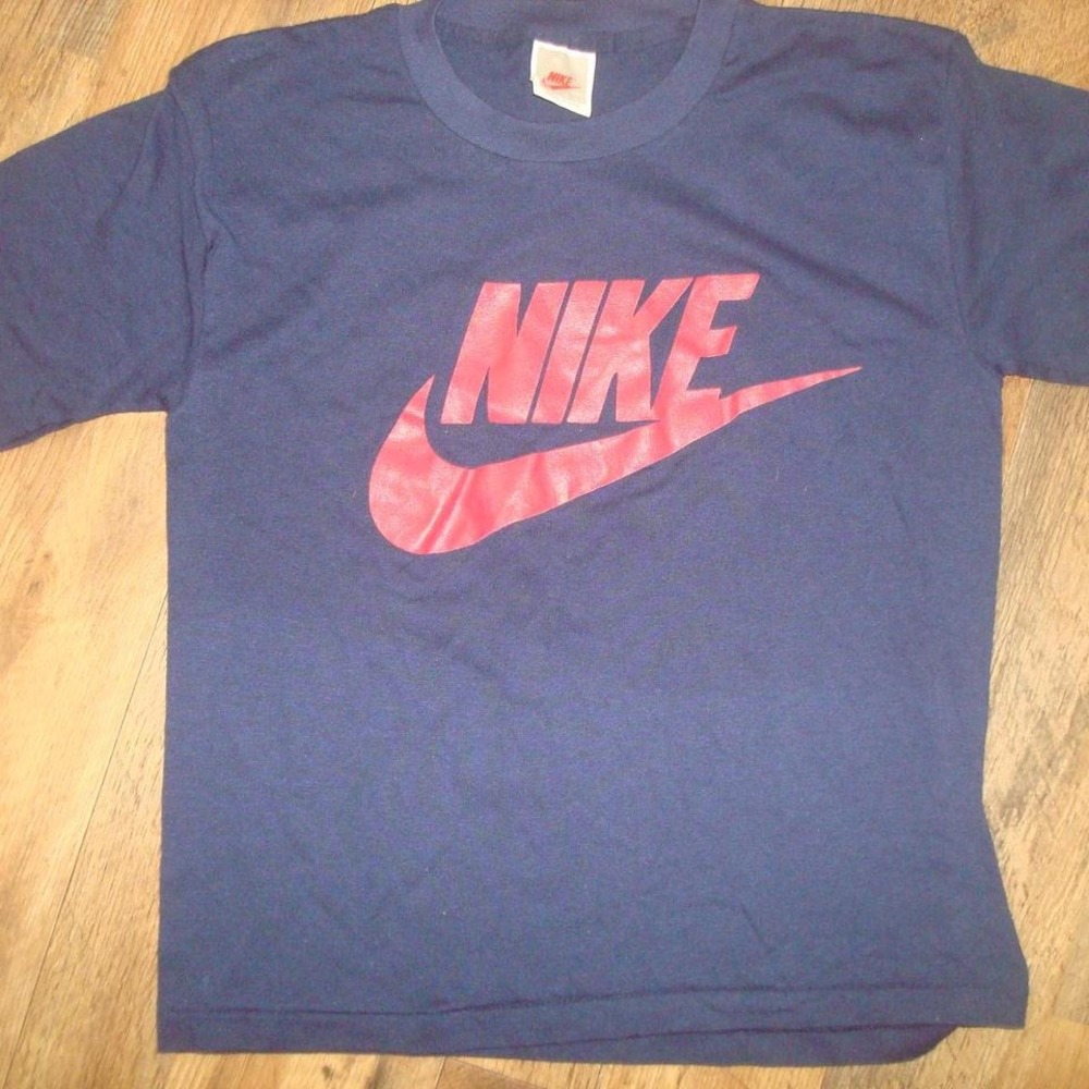 NIKE LOGO  VINTAGE SHIRT‎ GRAY TAG 90S